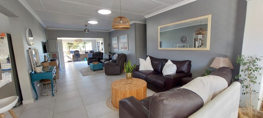 4 Bedroom Property for Sale in Glen Navar Eastern Cape